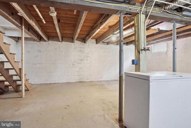 50 S MAIN ST, Seven Valleys, PA 17360