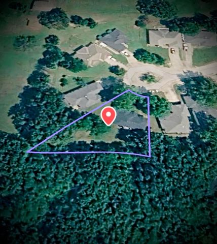 529 S Prewitt Street, Nevada, MO 64772
