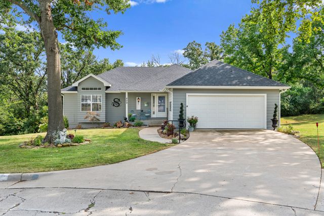 529 S Prewitt Street, Nevada, MO 64772