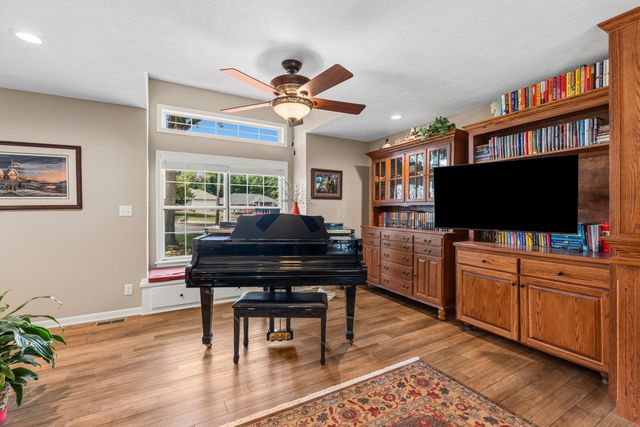 529 S Prewitt Street, Nevada, MO 64772