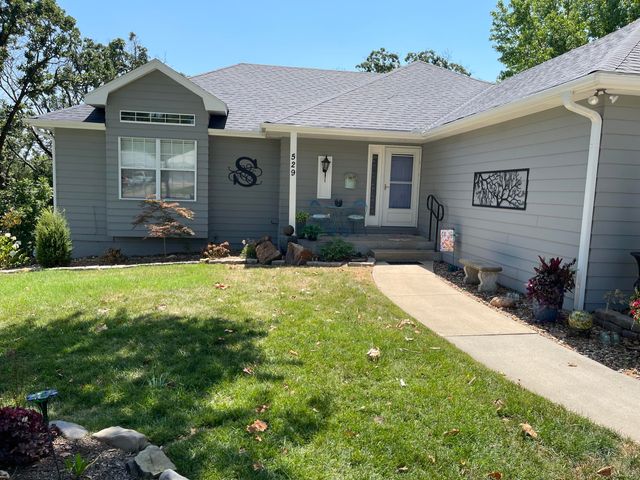 529 S Prewitt Street, Nevada, MO 64772