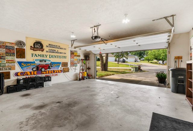 529 S Prewitt Street, Nevada, MO 64772