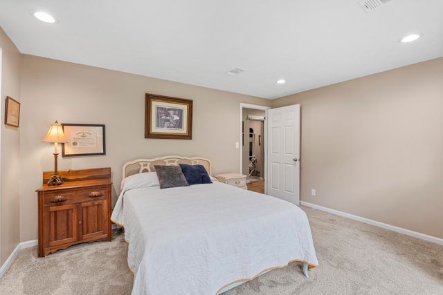 529 S Prewitt Street, Nevada, MO 64772