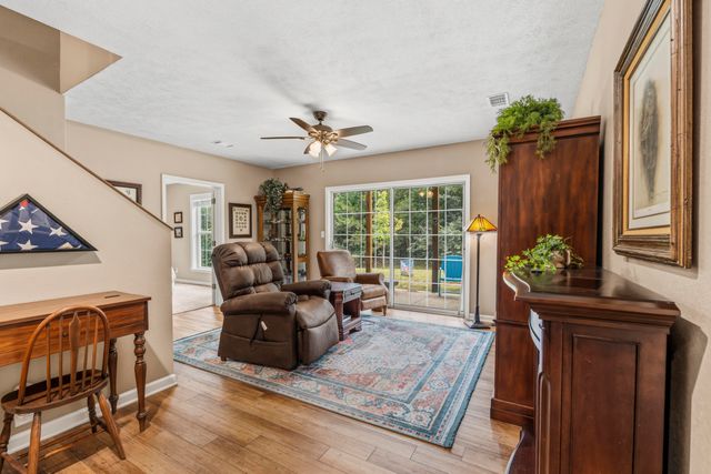 529 S Prewitt Street, Nevada, MO 64772