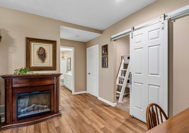 529 S Prewitt Street, Nevada, MO 64772
