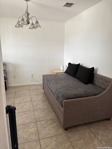 8011 Solar Mist, San Antonio, TX 78252