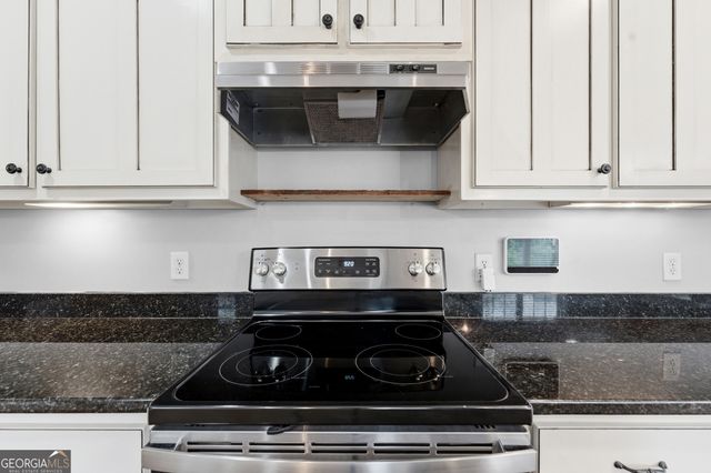 75 Jacobs Circle, Richmond Hill, GA 31324
