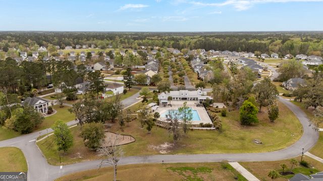 75 Jacobs Circle, Richmond Hill, GA 31324