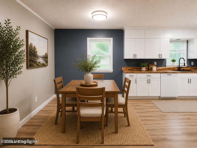 3216 New Lynnview Dr, Louisville, KY 40216