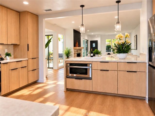 2533 E Tennyson, Anaheim, CA 92806