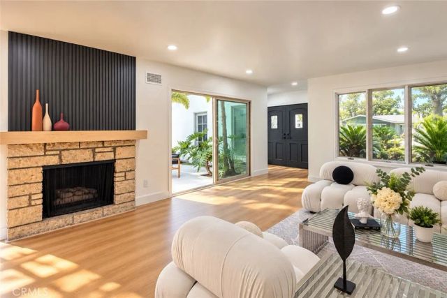 2533 E Tennyson, Anaheim, CA 92806