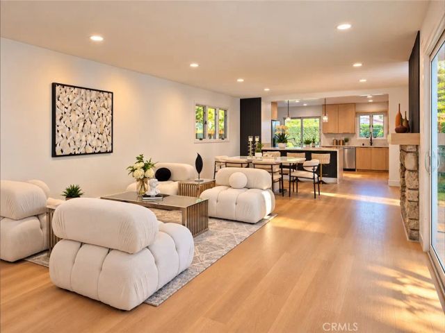 2533 E Tennyson, Anaheim, CA 92806