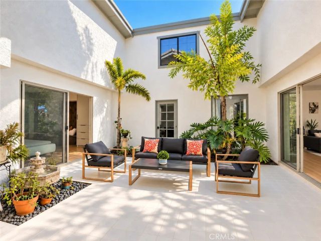 2533 E Tennyson, Anaheim, CA 92806