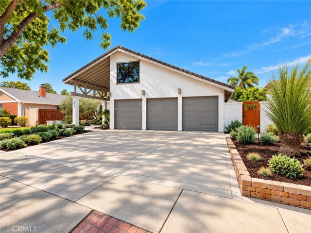 2533 E Tennyson, Anaheim, CA 92806