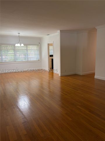 3923 Segovia St 2nd floor, Coral Gables, FL 33134