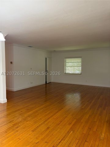 3923 Segovia St 2nd floor, Coral Gables, FL 33134