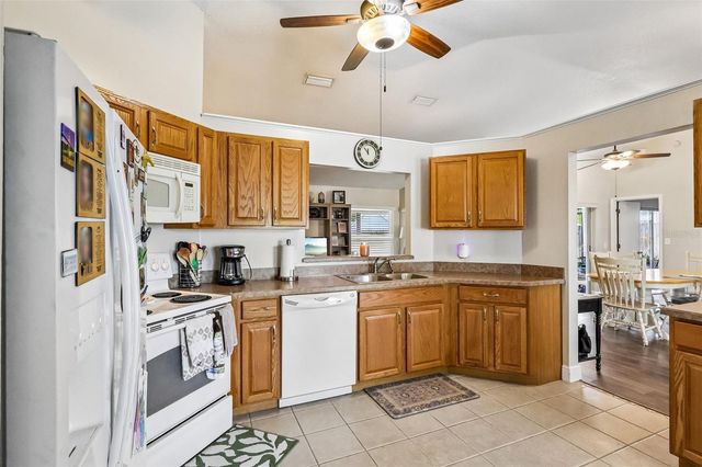 3613 STONEHAVEN COURT, Orlando, FL 32817