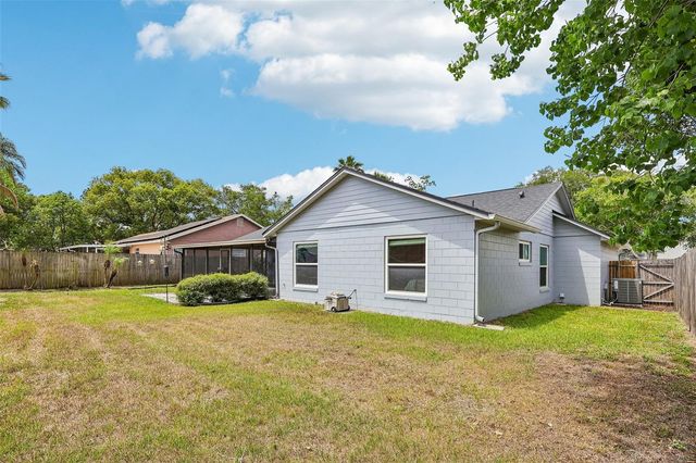 3613 STONEHAVEN COURT, Orlando, FL 32817