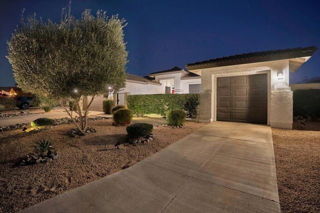 45180 Debbie Drive, La Quinta, CA 92253