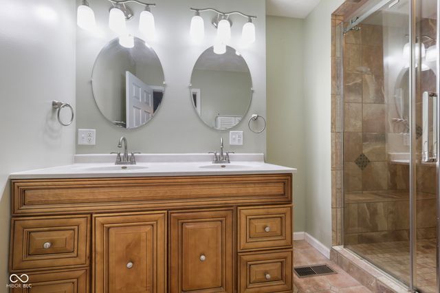 7120 N 450 E, Lebanon, IN 46052