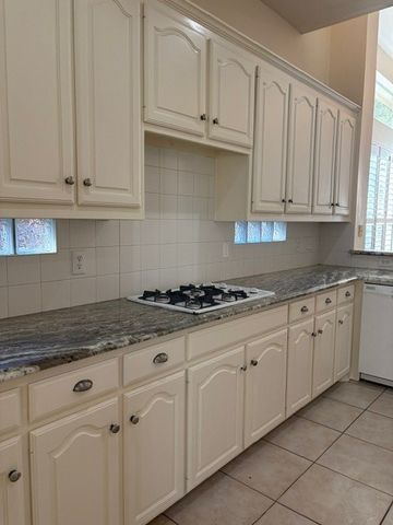 5357 GATESWORTH Lane, Dallas, TX 75287