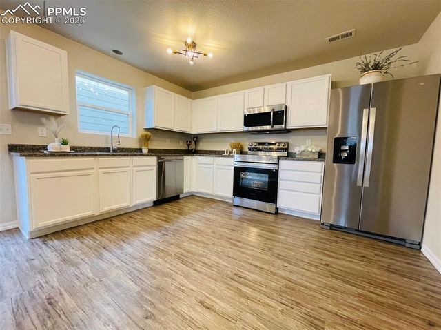 7721 Crestone Peak Trail, Colorado Springs, CO 80924