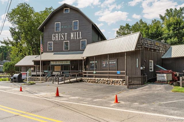 00001 Ledgewood Drive, Fenton, MI 48430