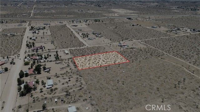 4 Peral Road, Phelan, CA 92371