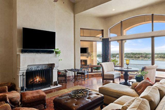 111 Sailfish ST, Austin, TX 78734