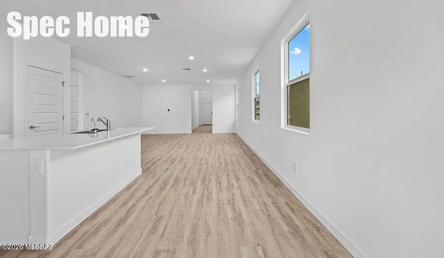 6693 S Barefoot Avenue, Tucson, AZ 85746