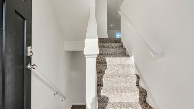 6510 Linden Trail B, Wonder Lake, IL 60097