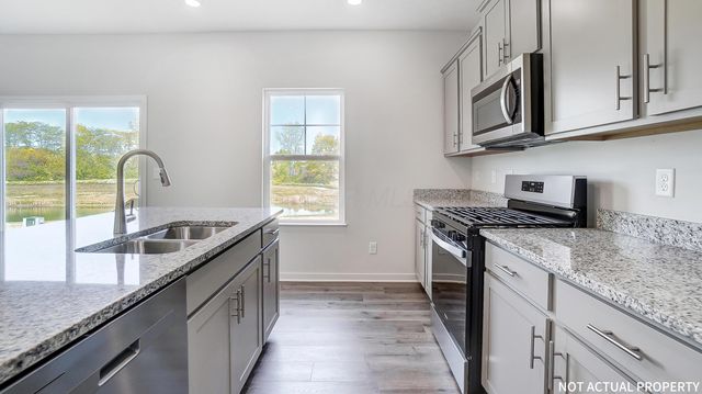 9 Water Mill Drive, Ashville, OH 43103