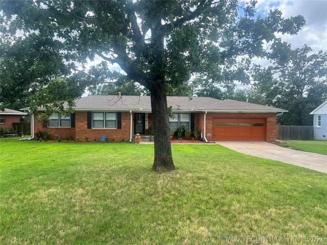 1221 Country Club, Mcalester, OK 74501