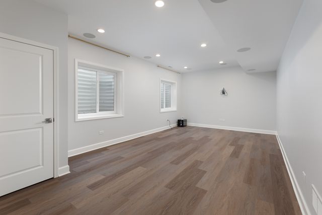 1321 N Webster Street, Naperville, IL 60563