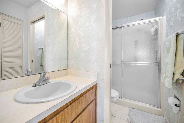 3200 MCMATH DRIVE, Palm Harbor, FL 34684