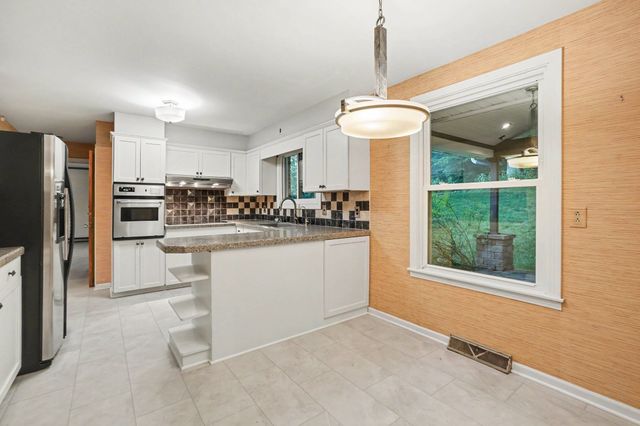 804 Rodney Dr, Nashville, TN 37205