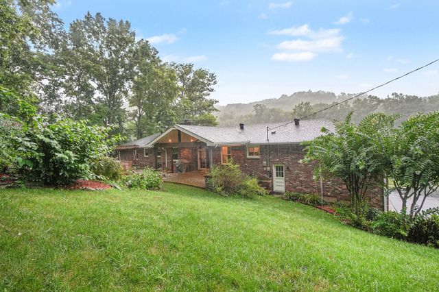 804 Rodney Dr, Nashville, TN 37205