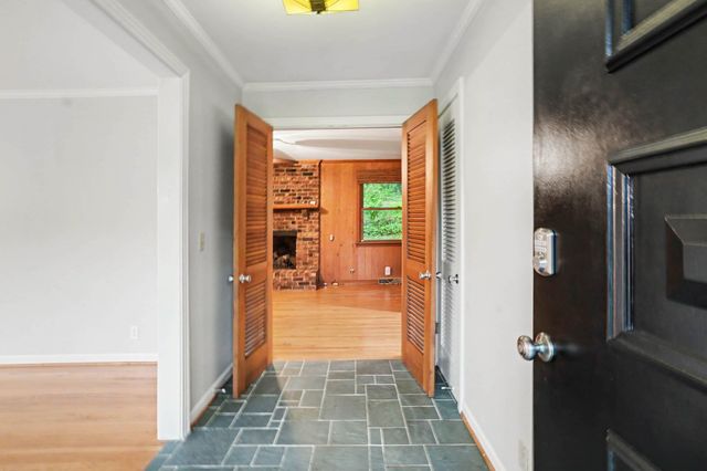 804 Rodney Dr, Nashville, TN 37205