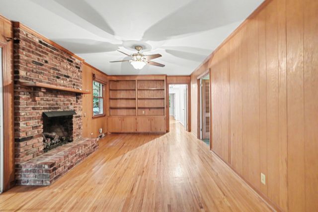 804 Rodney Dr, Nashville, TN 37205