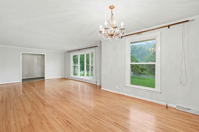 804 Rodney Dr, Nashville, TN 37205