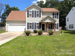 9935 Redbud Tree Court, Charlotte, NC 28273