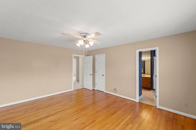 2116 STONELEIGH DR, Winchester, VA 22601