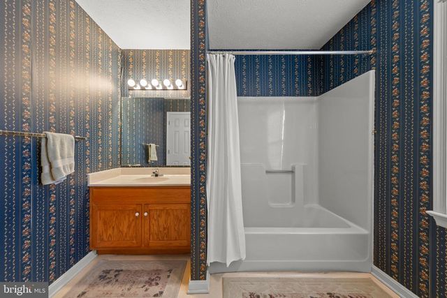 2116 STONELEIGH DR, Winchester, VA 22601