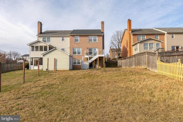 2116 STONELEIGH DR, Winchester, VA 22601