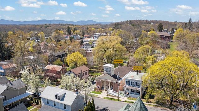 20 N Franklin Street, Athens, NY 12015