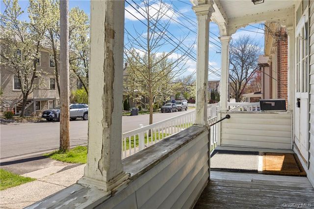 20 N Franklin Street, Athens, NY 12015