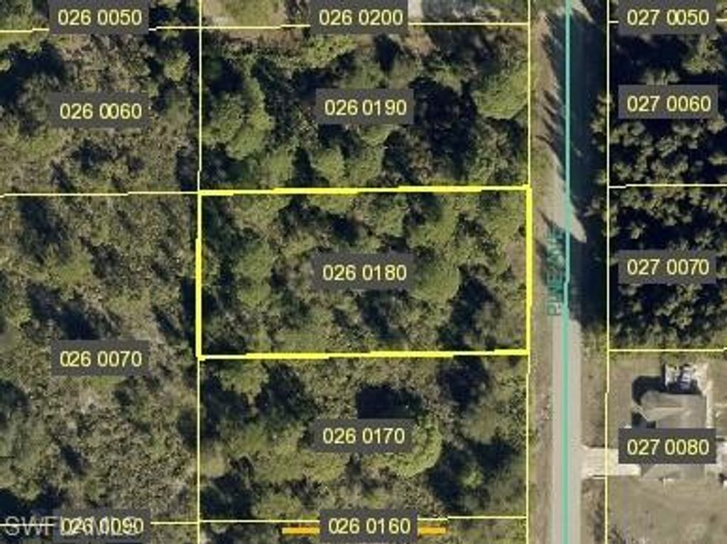 1411 Pine AVE, LEHIGH ACRES, FL 33972 — exterior