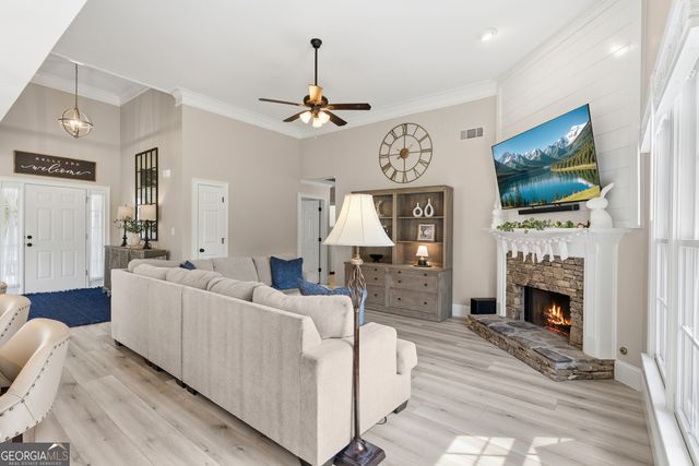 5220 Jonathans Way, Cumming, GA 30040