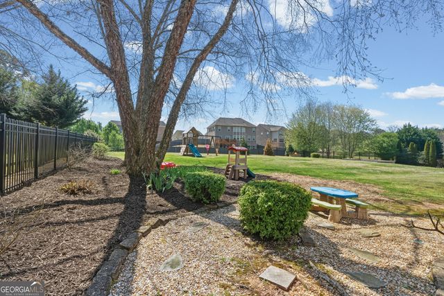 5220 Jonathans Way, Cumming, GA 30040