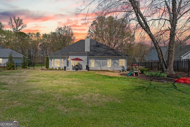 5220 Jonathans Way, Cumming, GA 30040